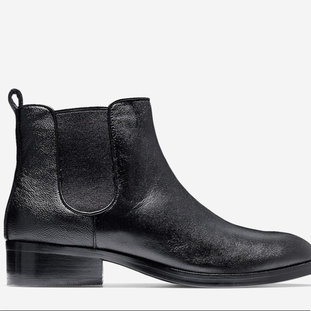 Cole haan landsman black leather bootie size 7